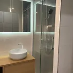 Lehome Airport Apartamento *