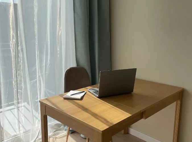 Lehome Airport Appartement *